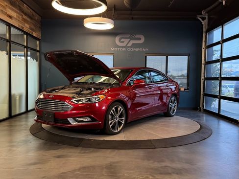 Used 2017 Ford Fusion Titanium FWD image 23