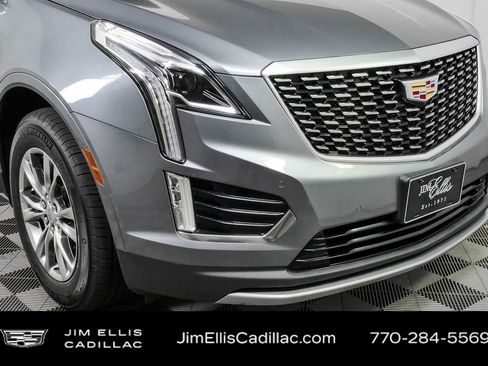Used 2020 Cadillac XT5 Premium Luxury FWD image 37