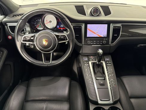 Certified 2018 Porsche Macan S AWD/4WD image 29