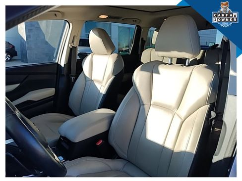 Certified 2022 Subaru Ascent Limited w/ Technology Package image 24
