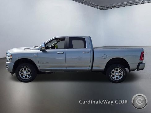 Used 2024 RAM 2500 Laramie AWD/4WD image 6