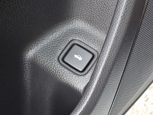 Used 2022 Honda Accord Sport image 25