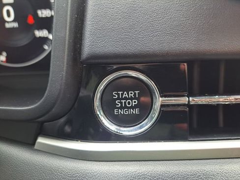 Used 2024 Mitsubishi Outlander SE FWD image 25