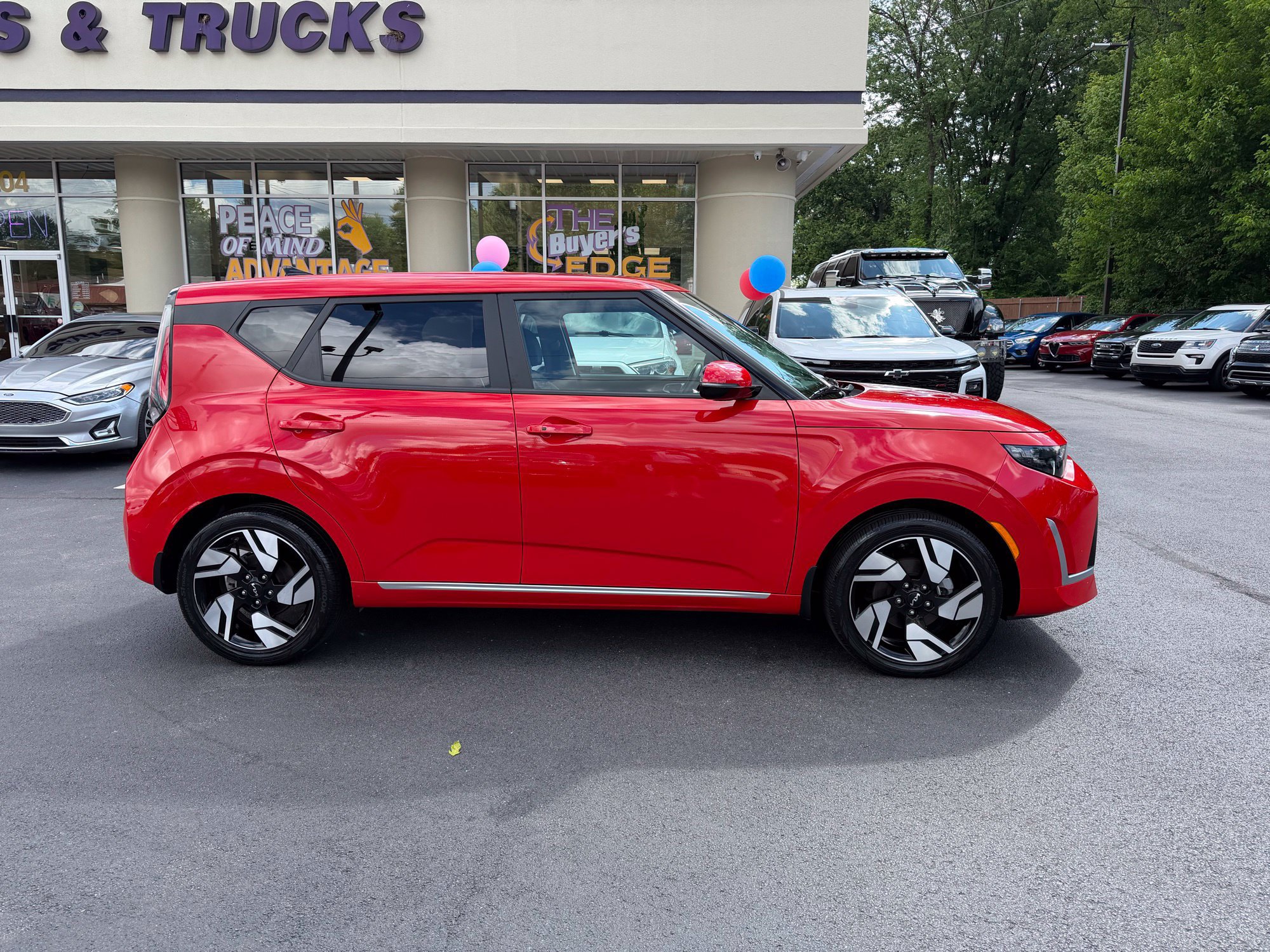 Used 2023 Kia Soul GT-Line FWD image 7