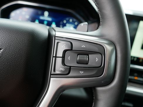 Certified 2025 Chevrolet Silverado 1500 LTZ image 29