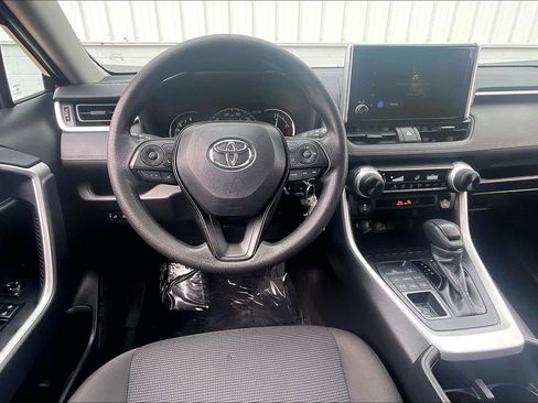 Used 2025 Toyota RAV4 LE image 6