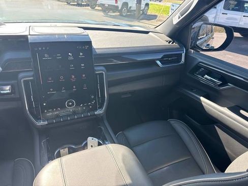Certified 2025 GMC Yukon Elevation RWD image 19