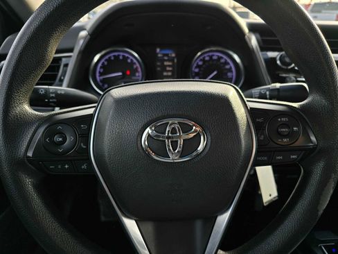 Used 2019 Toyota Camry LE image 24