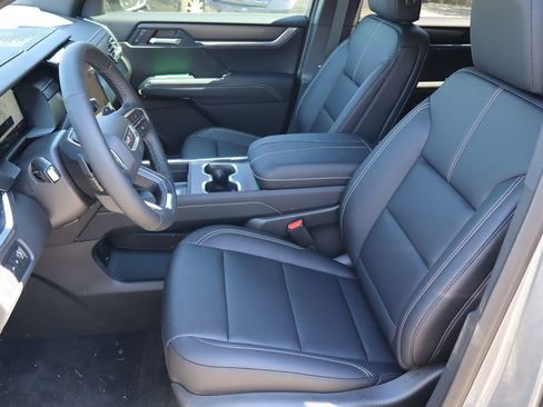 New 2026 GMC Acadia Elevation w/ Elevation Premium Package AWD/4WD image 12