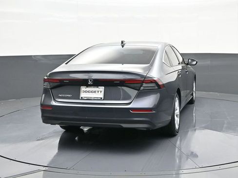 Certified 2025 Honda Accord LX image 11