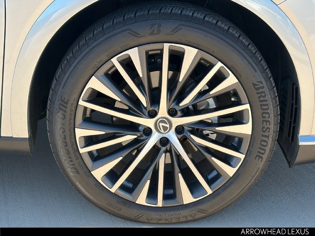 Used 2023 Lexus RX 350 Premium Plus w/ Accessory Package (Z1) FWD image 10