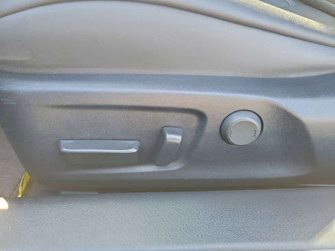 Used 2022 Lexus RC 300 image 18