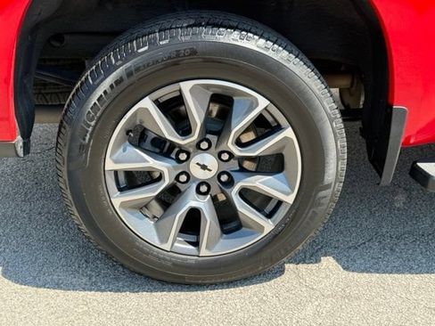 Used 2020 Chevrolet Silverado 1500 RST AWD/4WD image 13
