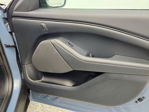 Used 2024 Ford Mustang Mach-E Select image 25