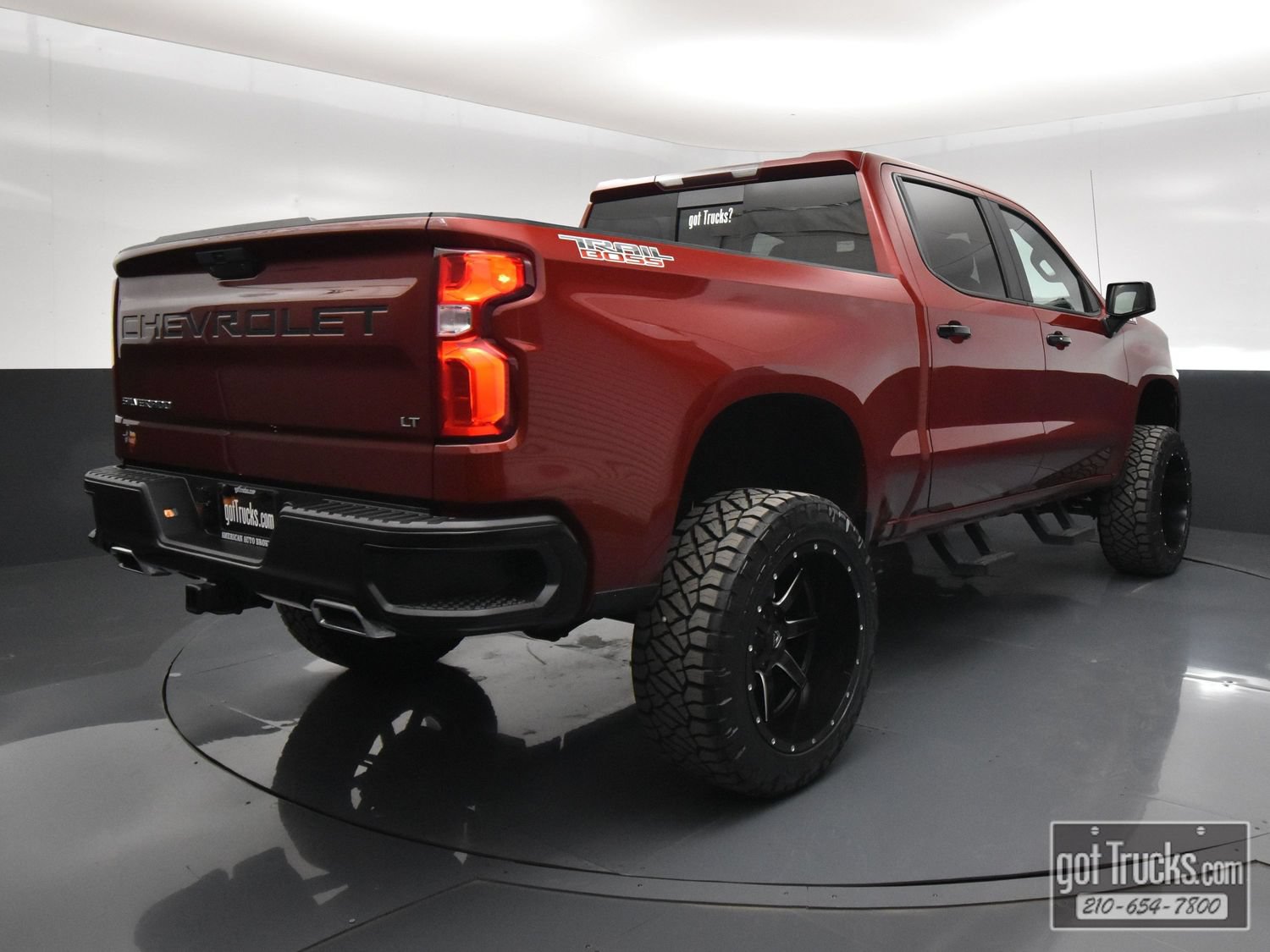 Used 2020 Chevrolet Silverado 1500 LT Trail Boss AWD/4WD image 47