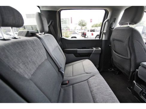 Used 2024 Ford F250 XLT w/ FX4 Off-Road Package AWD/4WD image 10
