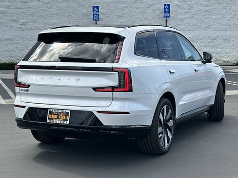 New 2025 Volvo EX90 Ultra w/ Protection Package Premier image 4