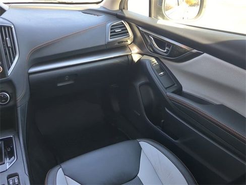 Used 2020 Subaru Crosstrek 2.0i Limited w/ Moonroof Package w/Navigation image 16