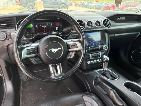 Used 2020 Ford Mustang GT Premium w/ GT Performance Package RWD image 10