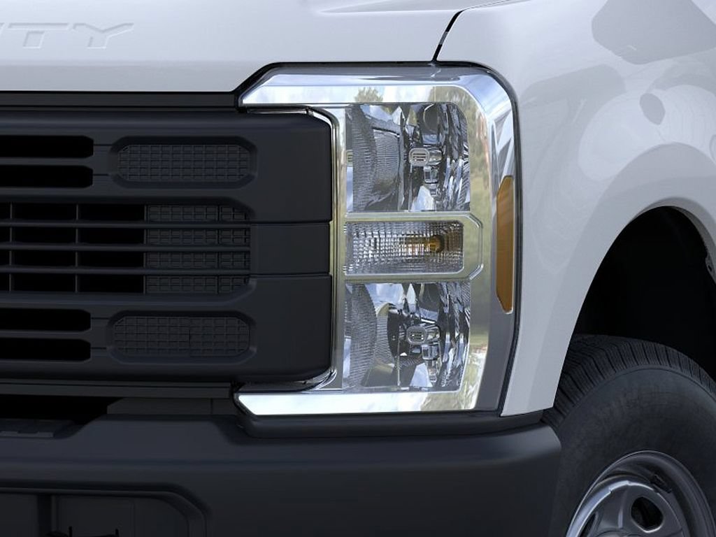 New 2026 Ford F250 XL AWD/4WD image 18