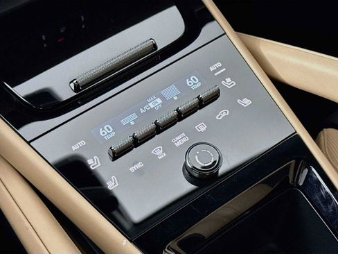 Certified 2026 Porsche Cayenne S AWD/4WD image 21