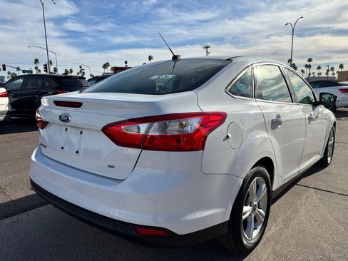 Used 2014 Ford Focus SE image 5