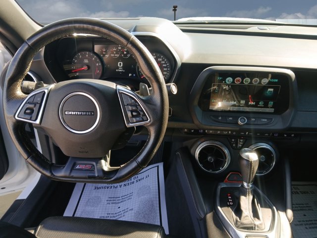 Used 2018 Chevrolet Camaro SS w/ Redline Edition RWD image 10