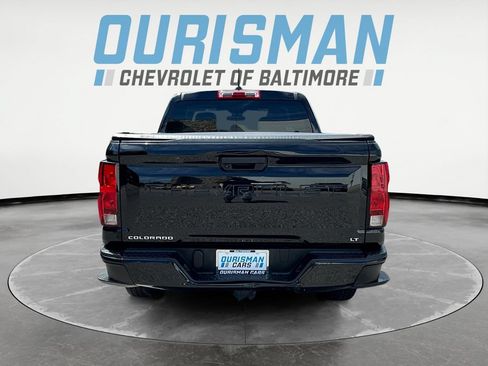 Used 2023 Chevrolet Colorado LT AWD/4WD image 5