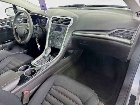 Used 2014 Ford Fusion SE image 32
