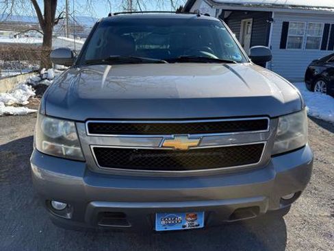 Used 2007 Chevrolet Avalanche LT w/ LT Preferred Equipment Group image 2