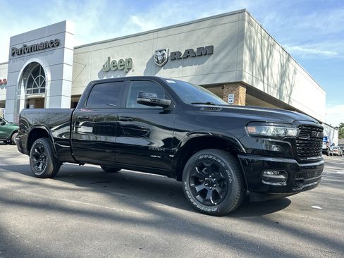 New 2026 RAM 1500 Big Horn AWD/4WD image 18