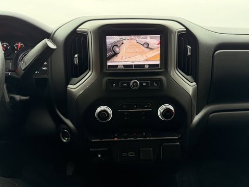 Used 2024 GMC Sierra 2500 Pro w/ Convenience Package image 19