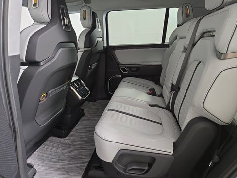Used 2023 Rivian R1S Launch Edition AWD/4WD image 21