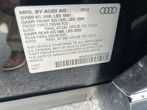 Certified 2024 Audi Q5 e Premium Plus AWD/4WD image 35