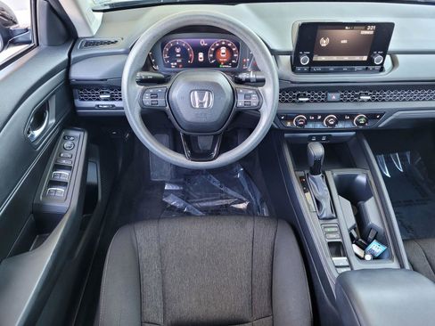 Used 2023 Honda Accord EX image 21