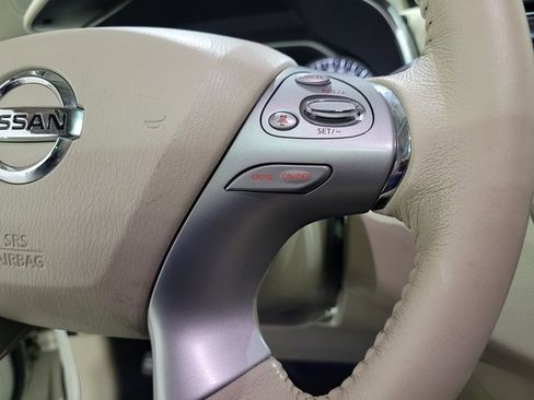 Used 2017 Nissan Murano Platinum image 44