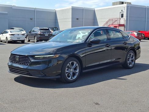 Used 2024 Honda Accord EX image 3