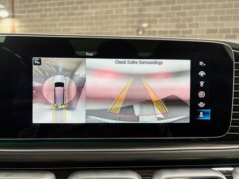 Certified 2023 Mercedes-Benz Maybach GLS 600 Maybach GLS 600 image 22