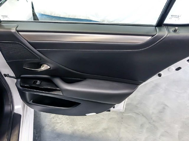 Used 2023 Lexus ES 350 F Sport w/ Accessory Package (Z2) FWD image 30