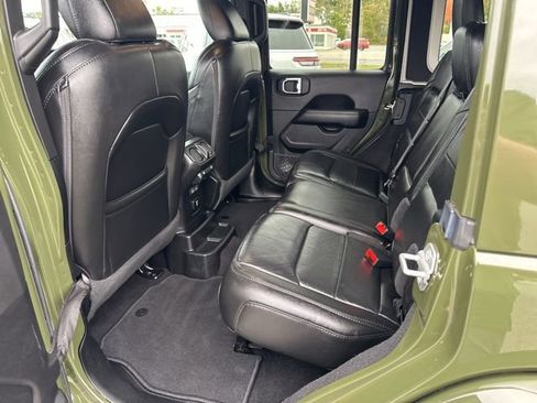Used 2021 Jeep Wrangler Unlimited Sahara AWD/4WD image 18
