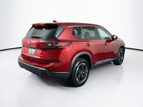 Used 2025 Nissan Rogue SV AWD/4WD image 9