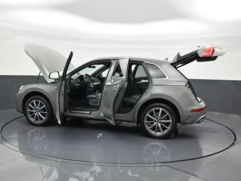 Used 2021 Audi SQ5 Premium Plus w/ Premium Plus Package AWD/4WD image 33