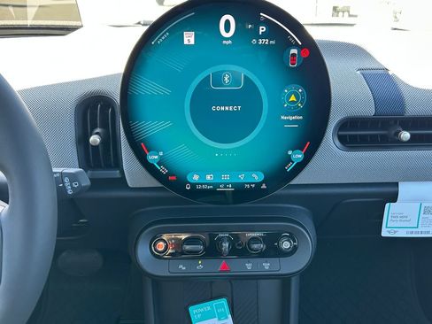 New 2026 MINI Cooper 4-Door Hardtop FWD image 24