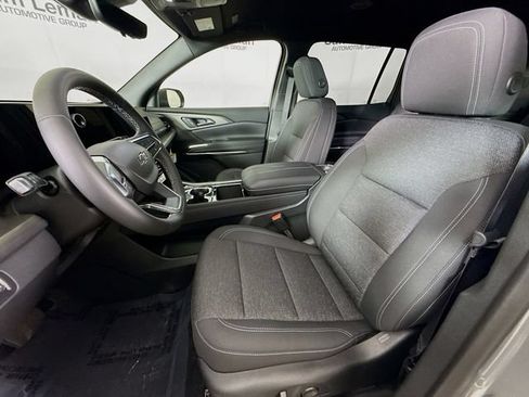 New 2026 Chevrolet Traverse LT w/ Midnight/Sport Edition AWD/4WD image 22