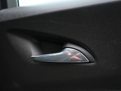 Used 2018 Chevrolet Volt LT w/ Comfort Package image 53