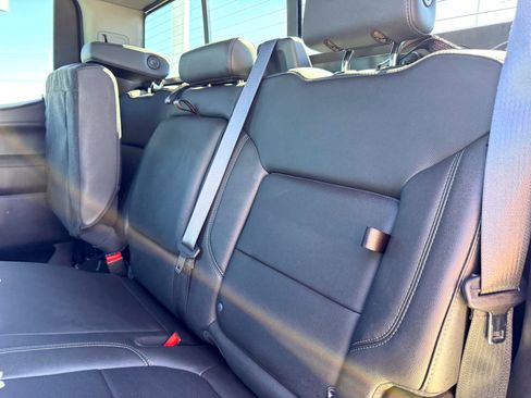 Used 2021 Chevrolet Silverado 1500 LTZ image 16