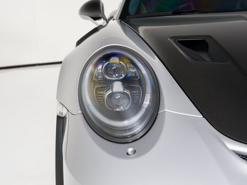 Used 2019 Porsche 911 GT3 RS RWD image 55