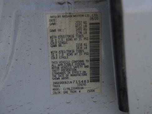 Used 2020 Nissan Frontier SV image 32