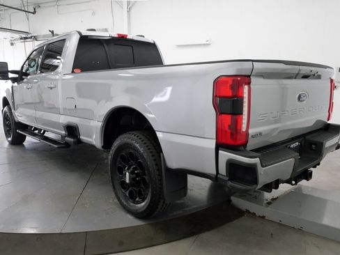 Used 2023 Ford F250 Lariat w/ Lariat Ultimate Package AWD/4WD image 5