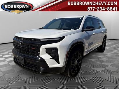 Used 2025 Chevrolet Traverse RS